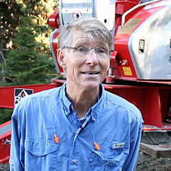 Headshot of Pete Loerzel