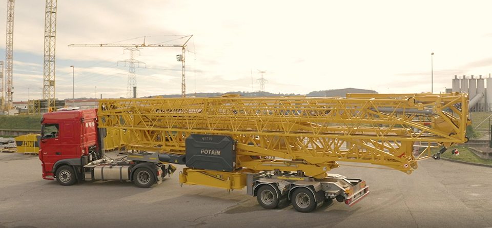 Igo T 99 self erecting crane